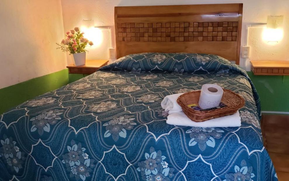 تيبوزتلان Hospedaje Don Isidro المظهر الخارجي الصورة